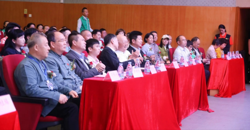 2-中国首部生命关怀与安宁疗护题材电影——《生命的感叹号》在深首映礼.png